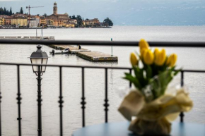 Casa Mari Fronte Lago